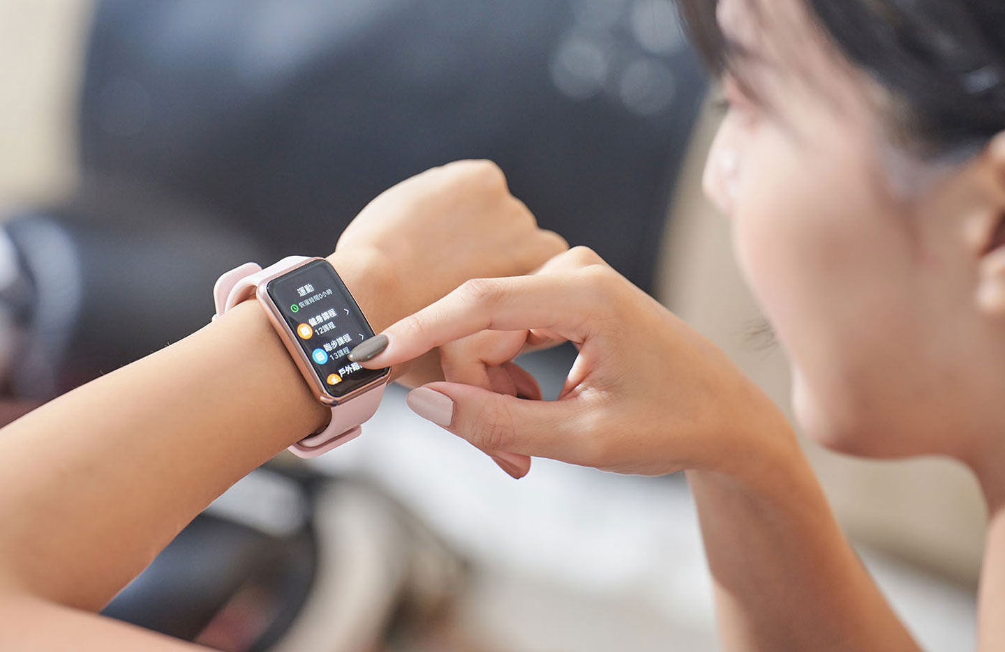 HUAWEI WATCH FIT 開箱評測：外型年輕有活力，功能完整且高性價比！