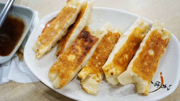 【台北美食】興安鍋貼水餃-附近上班族都喜愛的美味鍋貼店