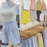 ร้าน A.M. เสื้อผ้าแฟชั่นตลาดออฟฟิศ