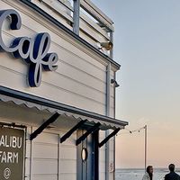 CAFÉ x AOT