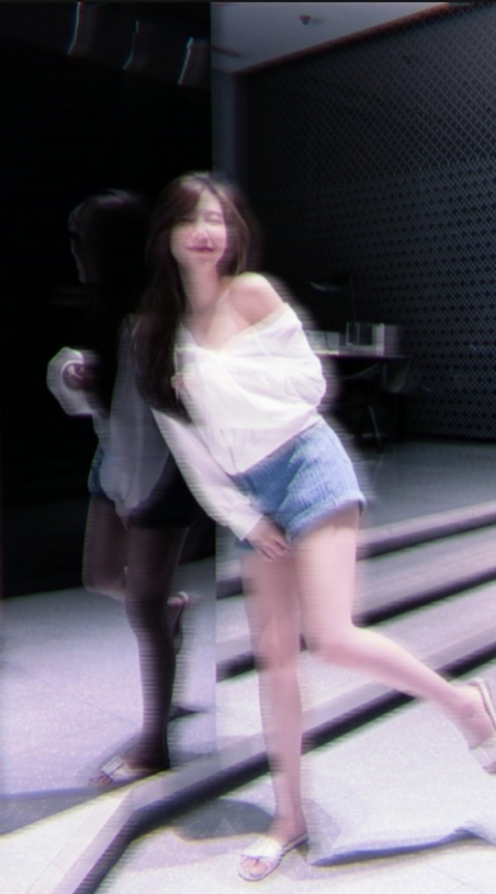 กลุ่มแจกคริป / รูป แพรวพราว by แพท .