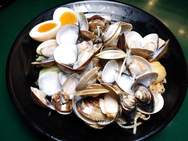 【新莊加熱滷味】二十一食堂 麻辣滷味 新莊花生堂 #炒泡麵 #鴨血臭豆腐 #銅板美食 (10).JPG