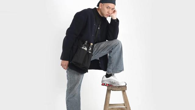 6個質感與機能兼具的「小包品牌」推薦，型男瘋國旅必備！