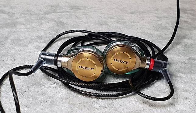 Sony在台推出Just ear客製化入耳式耳機XJE-MH2，59900元訂製專屬於你的