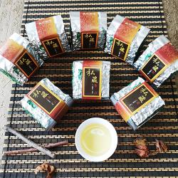 ◎口感甘醇，甘甜順口|◎選自高山的優質茶葉，手工摘採的優良品質|◎茶湯清澈，濃郁芳香品牌:好樂喉商品名稱:竹好韻嫩採梨山烏龍茶主要茶種:烏龍茶風味:清香保存期限:二年內容物說明:重量：(75公克/包)