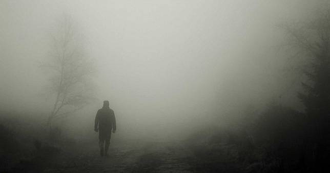 戀屍癖男石頭砸死夫婦「姦屍3hrs」！完事再蹂躪施暴10歲女童