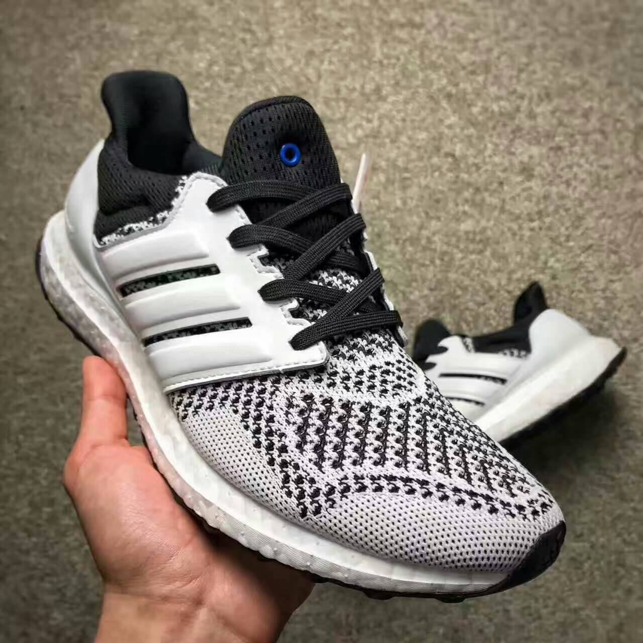 AD CONSORTIUM ULTRA BOOST SNS 聯名限量 黑白 跑鞋 男款