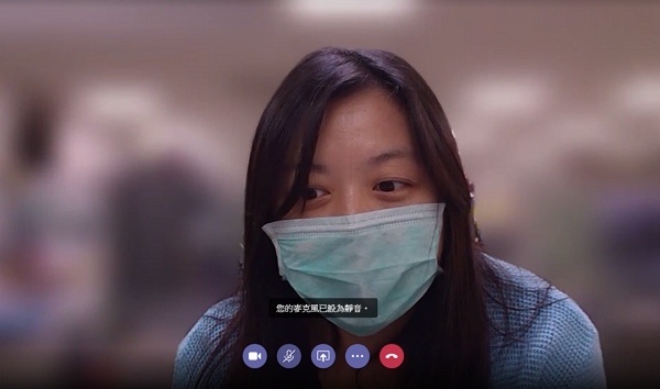 Microsoft Teams 視訊會議時可用AI把人的背景虛化，我們實測了幾種不同情況看它的虛化能力有多強？