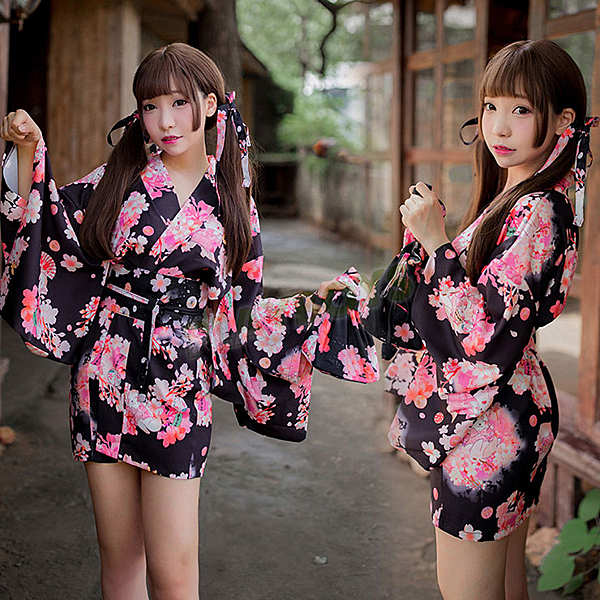 角色扮演 飄落魅情櫻花?貓和服(黑)【年中慶不定時加碼超贈點】