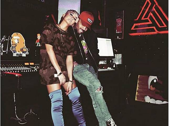 Agnez Mo dan Chris Brown (IG/TABLOIDBINTANG.COM)