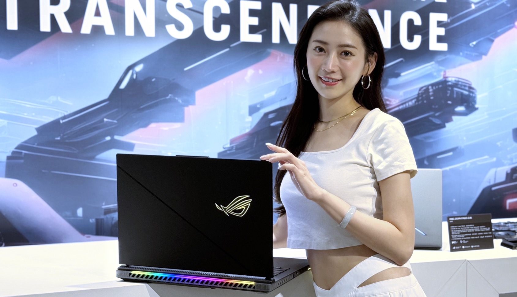 CES 2024：ROG 發表新 Zephyrus G14 / 16、更新 ROG Strix SCAR 系列，電競筆電加入 AI 運算核心