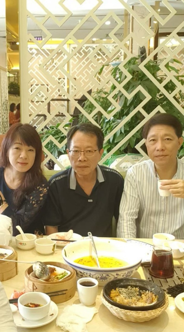 社群 朋友 同學