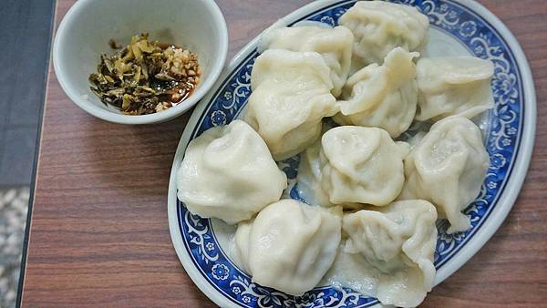 【台北美食】山東餃子館-比一般還要大二分之一的超大顆水餃