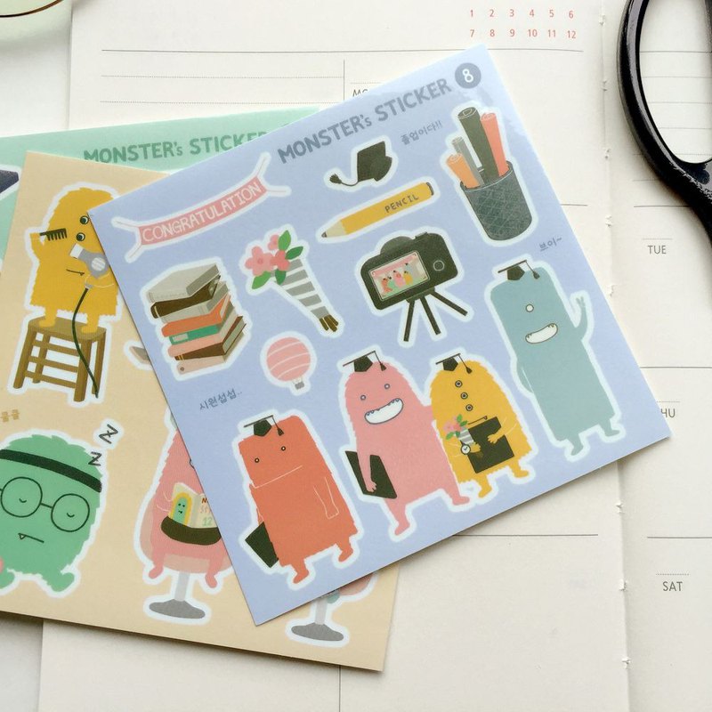 ●無刀模線自剪貼紙 ●一組同款四大張入 ●不受限制自行剪裁貼紙 ●PET半透明材質不遮底色