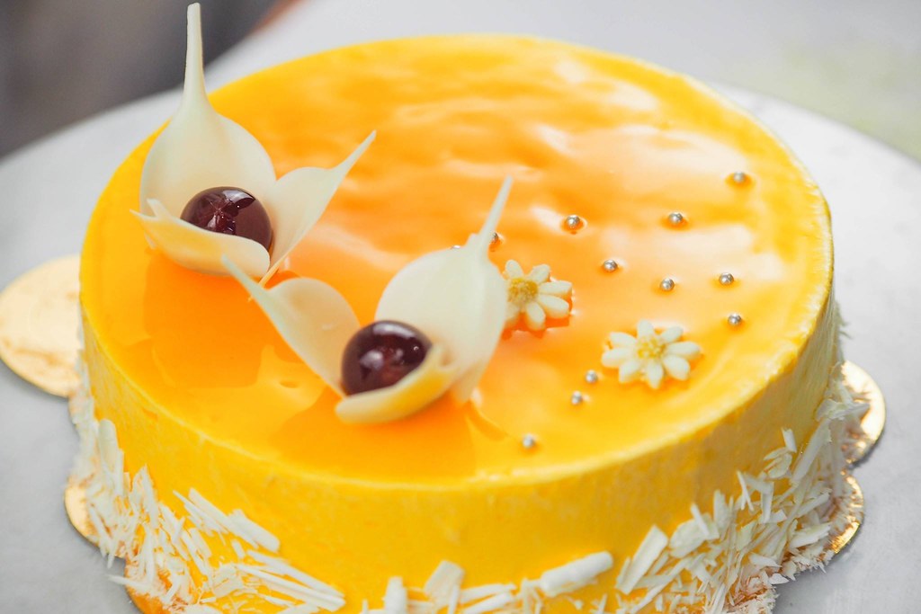 夏日芒果甜點推薦Top6！芒果卡士達派果肉「炸出表面」，「芒果+芒果青」慕斯蛋糕雙重享受一次擁有-5