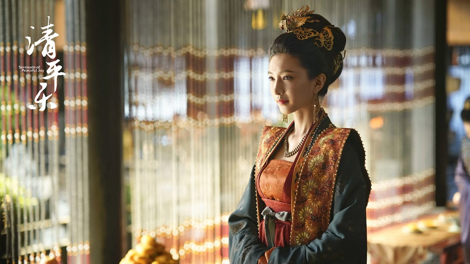 古裝劇「美絕人寰的皇后造型」2：江疏影 飾演《清平樂》曹丹姝