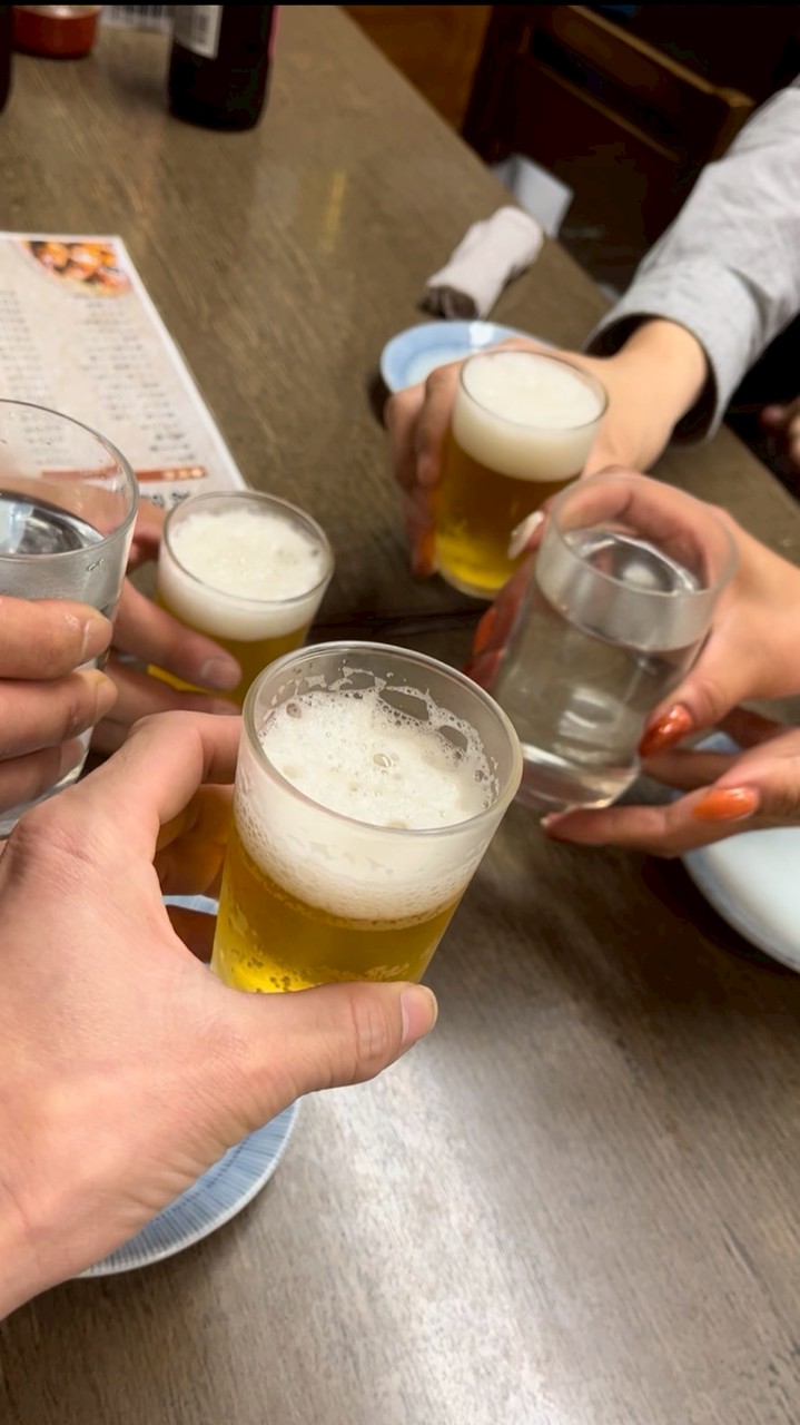 酒飲み集まれ🍺皆でお酒飲んでライブトークあり🍺オフ会あり🍺そこのあなたも気軽に乾杯🍺*(ˊᗜˋ*)و