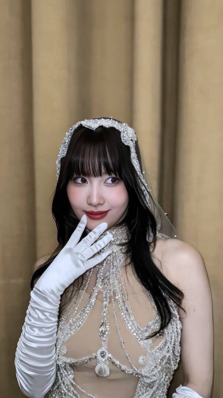 TWICEのモモが好きな人おいでー