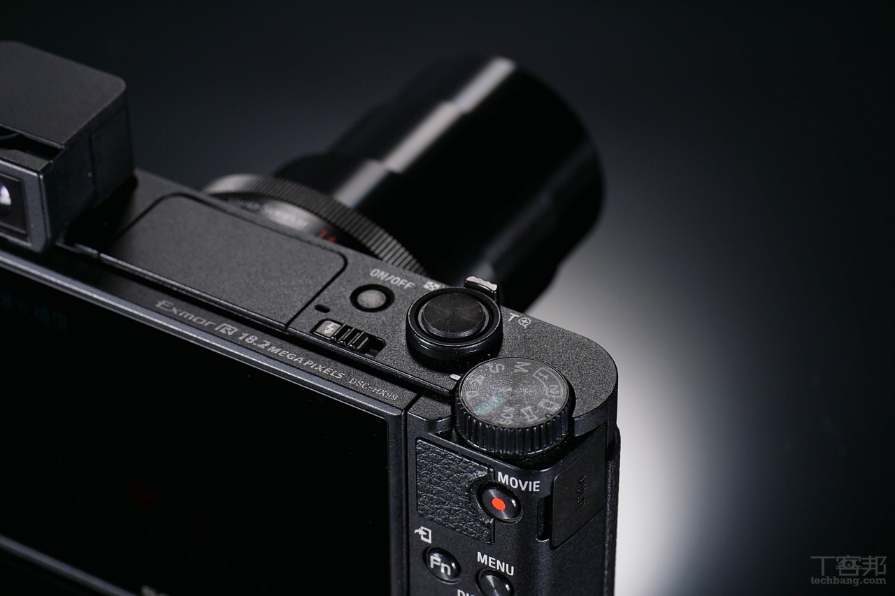 世界最輕巧，28 倍變焦的掌中長砲 Sony DSC-HX99 實拍評測