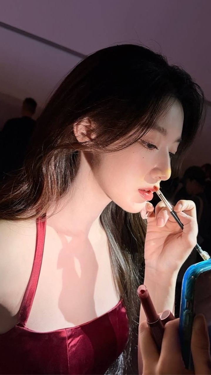 ✦₊˚⊹ 𝐸𝑐ℎ𝑜𝑒𝑠 𝑜𝑓 𝐿𝑖𝑔ℎ𝑡 ⊹˚₊✦