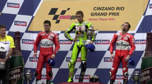 10 Kemenangan Paling Dramatis Valentino Rossi di MotoGP 