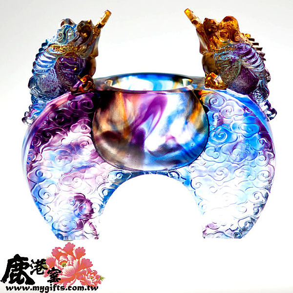 吸納八方財運n寶瓶聚寶n無盡財富滾滾來n財豐福聚