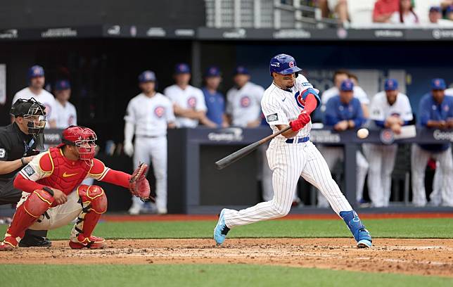 MLB London Series: St Louis Cardinals beat Chicago Cubs in game two to  level series - BBC Sport