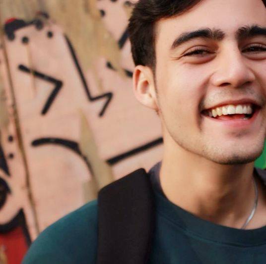 10 Fakta Indra Brotolaras, Si Ganteng Lawan Main Prilly di Film Danur