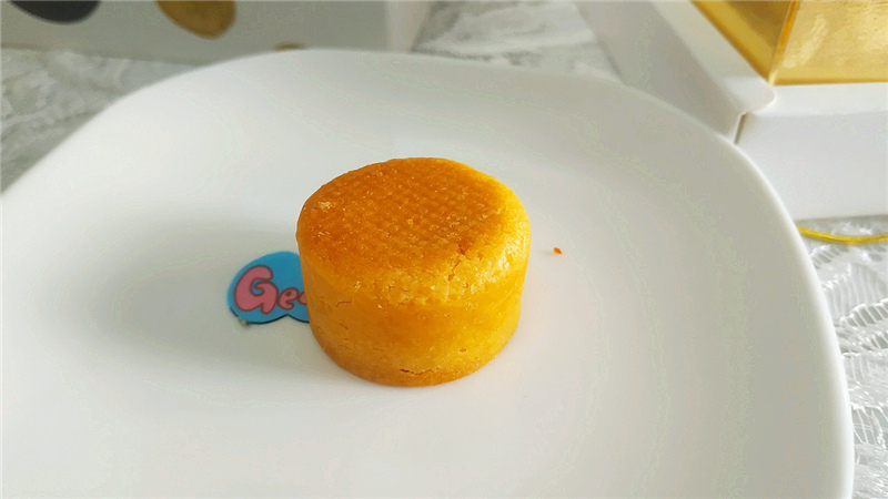 大富研究所・烘焙の專門店｜BR. BakingStudio豐富顏色的馬卡酥MACASWEET禮盒和中秋節送禮必備蛋黃酥 ，月圓圓創意禮盒組讓人忘不了的好滋味17.jpg