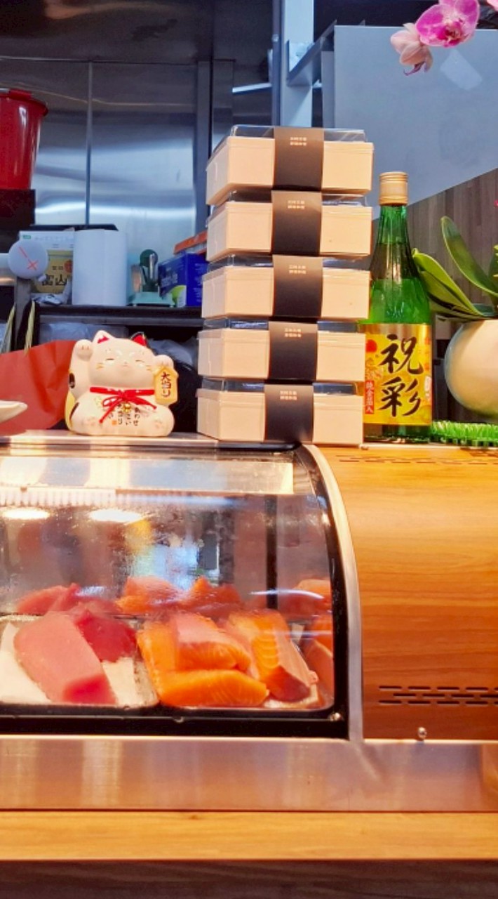 高田士林刺身·丼飯