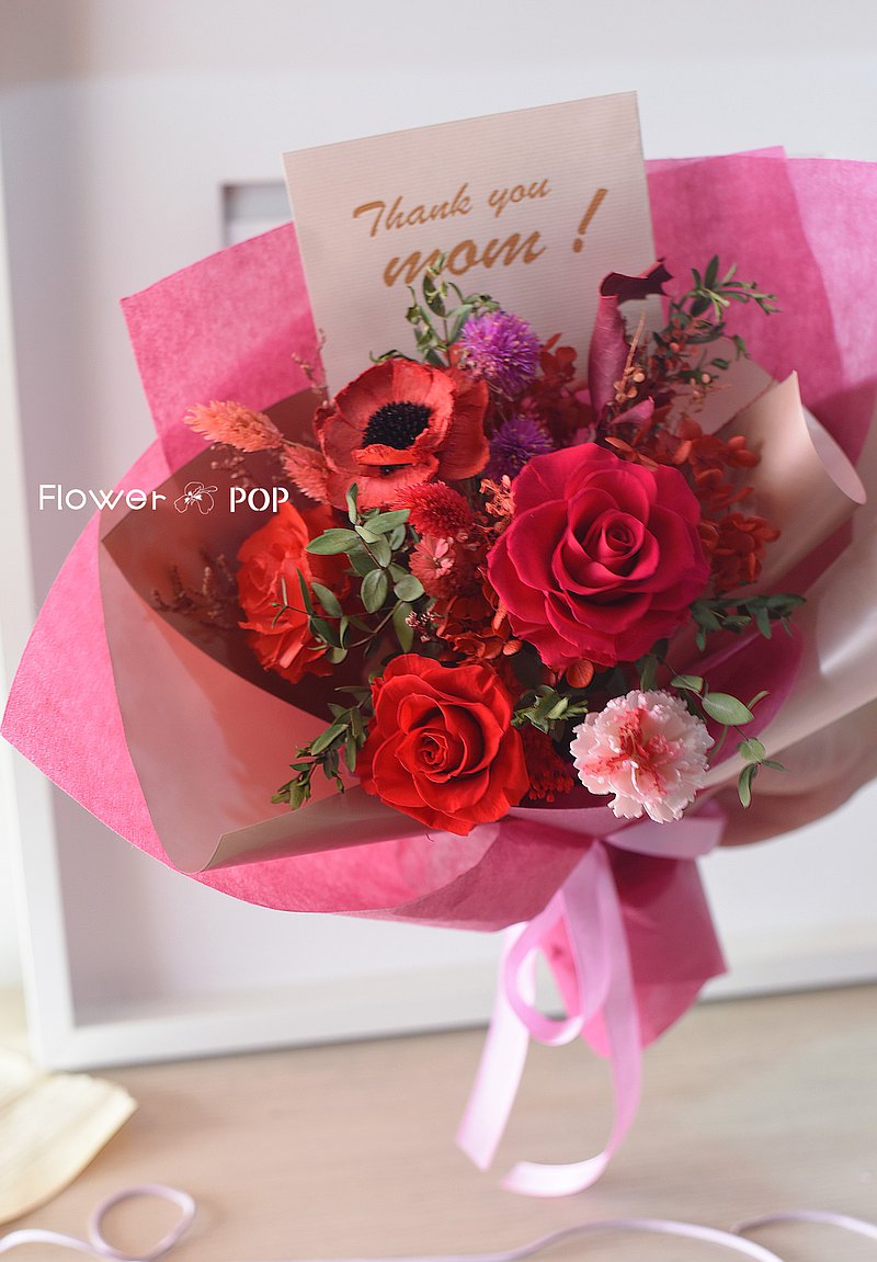 芙蘿拉 母親節花束 母親節禮物 拍婚紗照捧花 永生花束 乾燥花