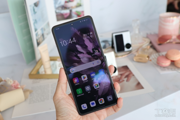 OPPO Find N3、Find N3 Flip 雙機登場，價格 60,990 元、32,990 元即日起開放預購