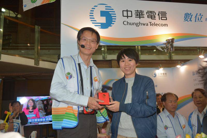 中華電前進南台灣校園徵才1600人 中央通訊社 Line Today