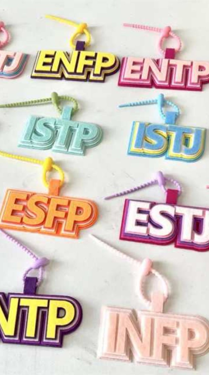MBTI😘Zensyu Soroetai