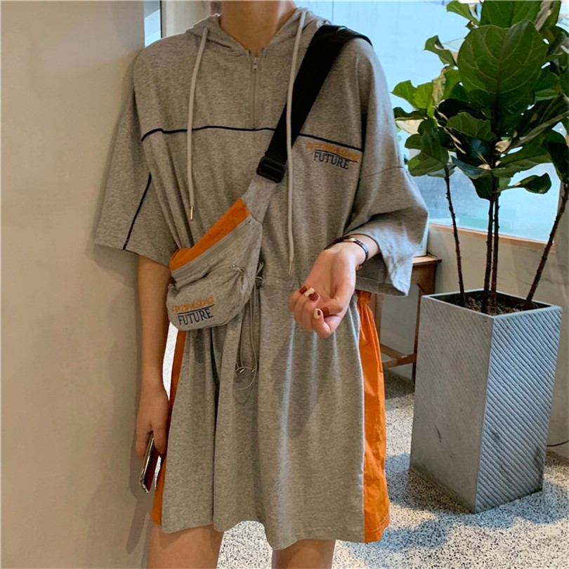 [現貨免運]連衣裙 短袖洋裝 學院風新款寬鬆顯瘦百搭個性 夏季休閒韓版運動休閑中長裙 包包