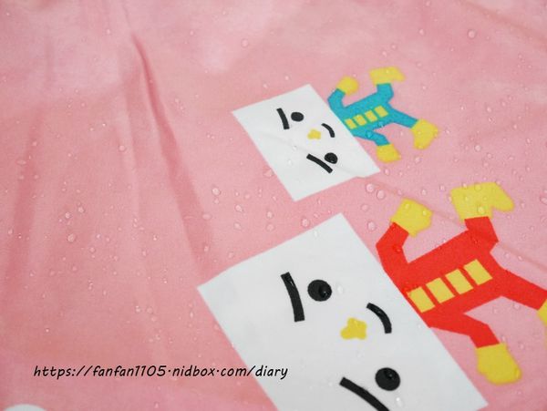 一件式雨衣推薦【FairRain 玩美雨天】超可愛親子雨衣️親子豆腐熊寶貝 #親子雨衣 #兒童輕雨衣 #書包雨衣 (34).JPG