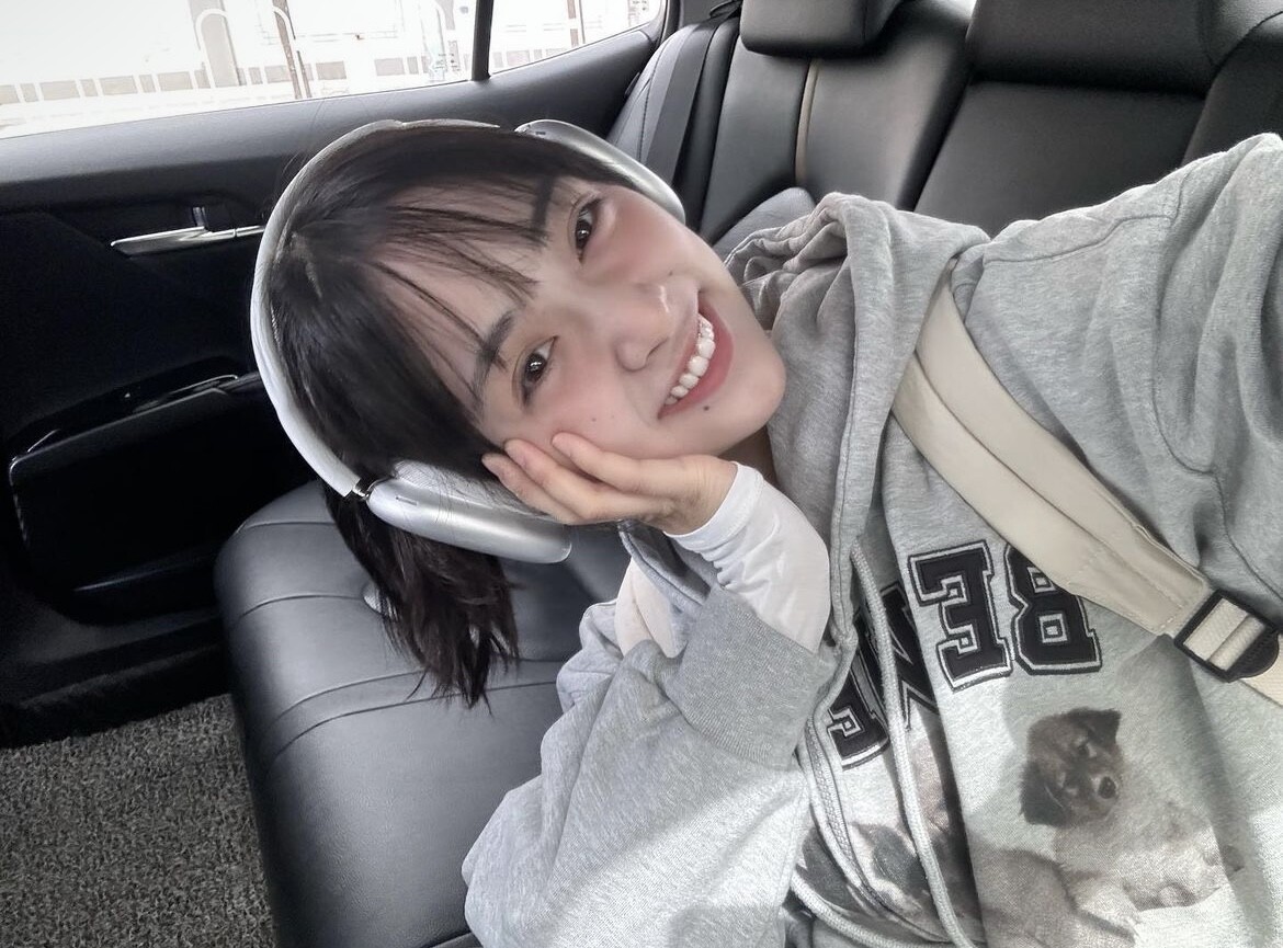 「沈月」的元氣少女感拍照教學：跟著沈月拍出自然又上鏡的美照！