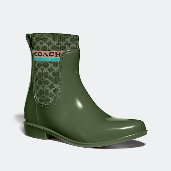 雨の日のおしゃれに Coachのプライスも100点な Rivington レインブーティ