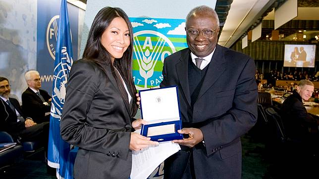 Bangga Ini 5 Tokoh Indonesia Yang Pernah Tampil Secara Internasional Di Panggung Pbb Orami Magazine Line Today