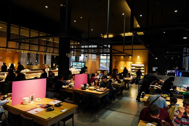 肉多多火鍋員林育英店