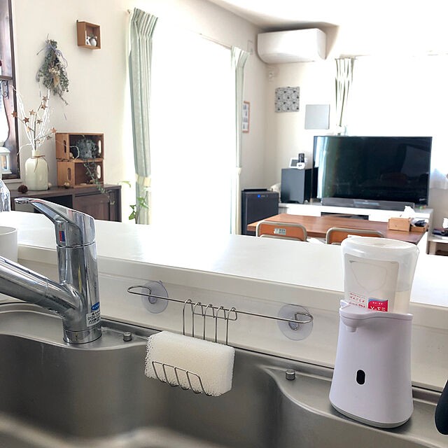 お好みの置き方はどれ 100均でかなえる便利なスポンジホルダー実例