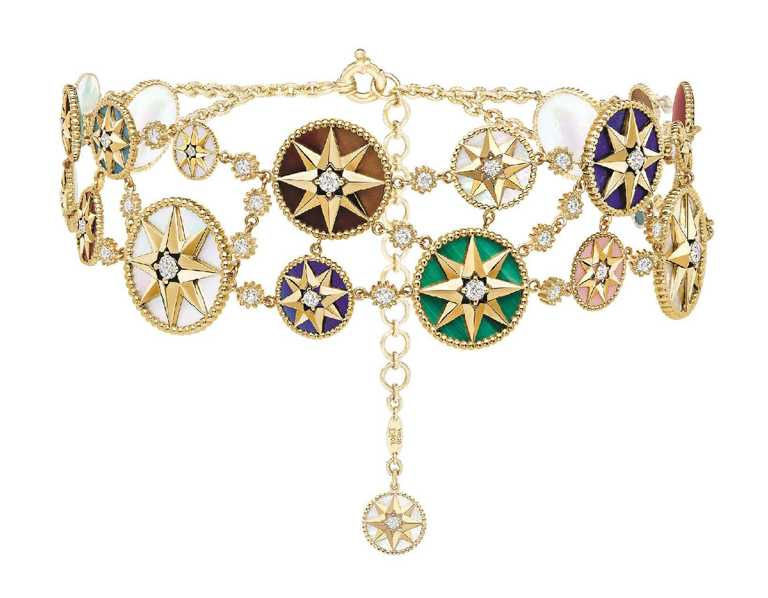 DIOR「Rose des Vents羅盤玫瑰系列」多層次黃K金頸鍊╱1,700,000元。（圖╱DIOR提供）