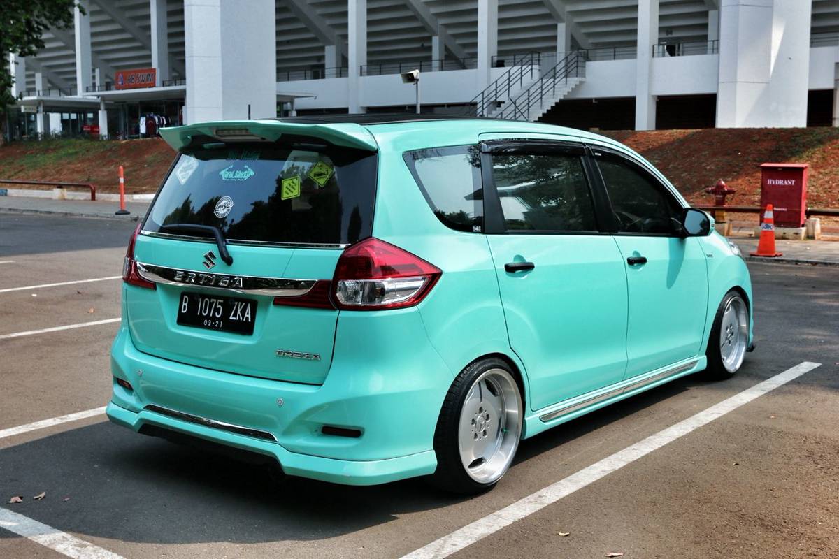 Ertiga Ini Main Suspensi Static