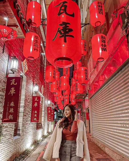 台中美食｜台中火鍋｜台中麻辣鍋｜瓦庫麻辣鍋｜台中餐廳｜台中網美打卡餐廳