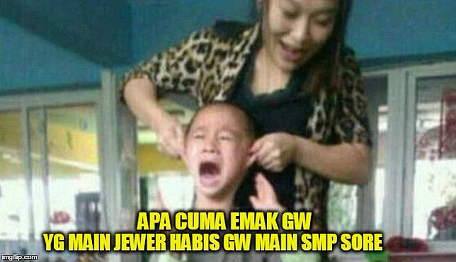 10 Meme 'Apa Cuma Emak Gue' Ini Tunjukkan Mamak-mamak Itu Gokil Abis