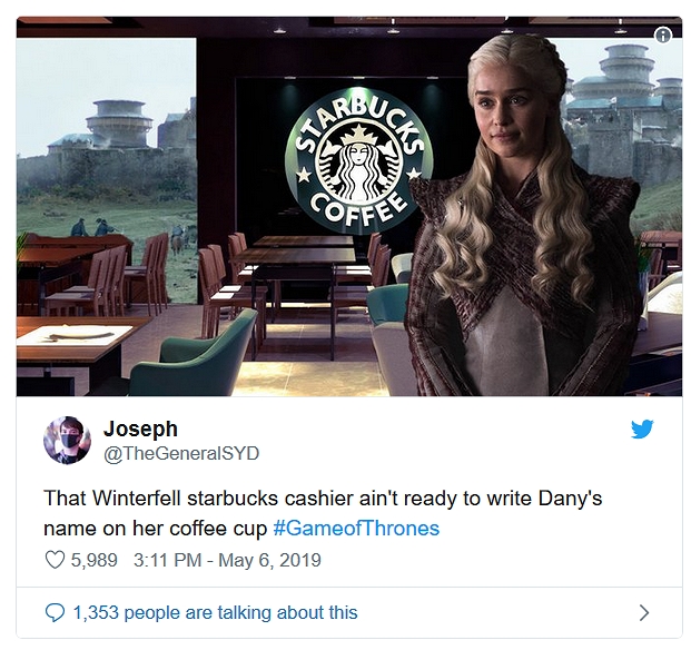 《權力遊戲》場景穿越出現星巴克外帶咖啡杯，網友笑稱：幫龍母外帶咖啡杯的店員慘了......