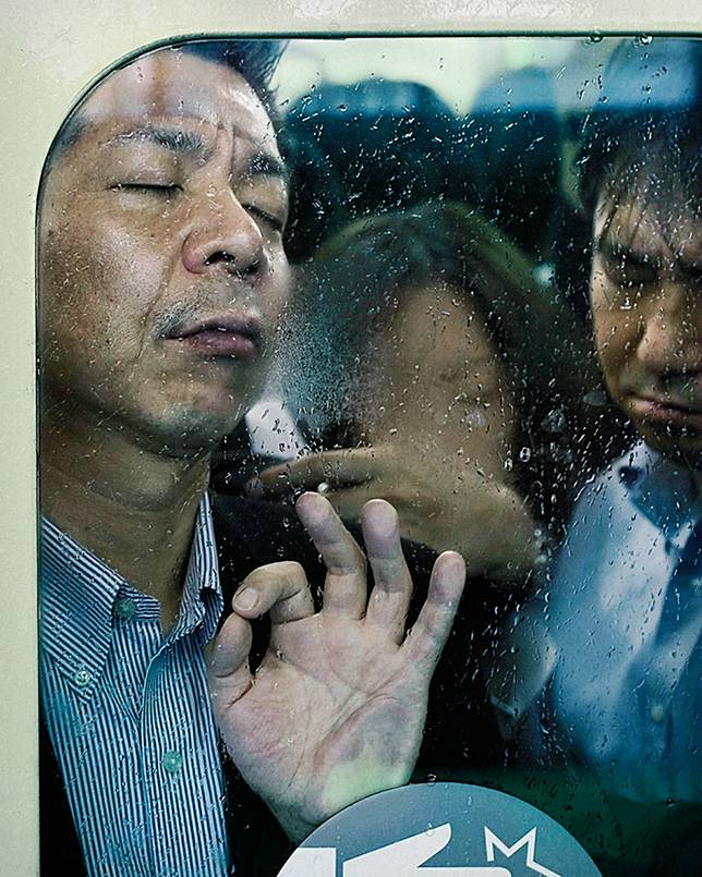 Potret Kepadatan Kereta Api di Jepang Ini Buatmu Masih Bersyukur Hidup di Indonesia