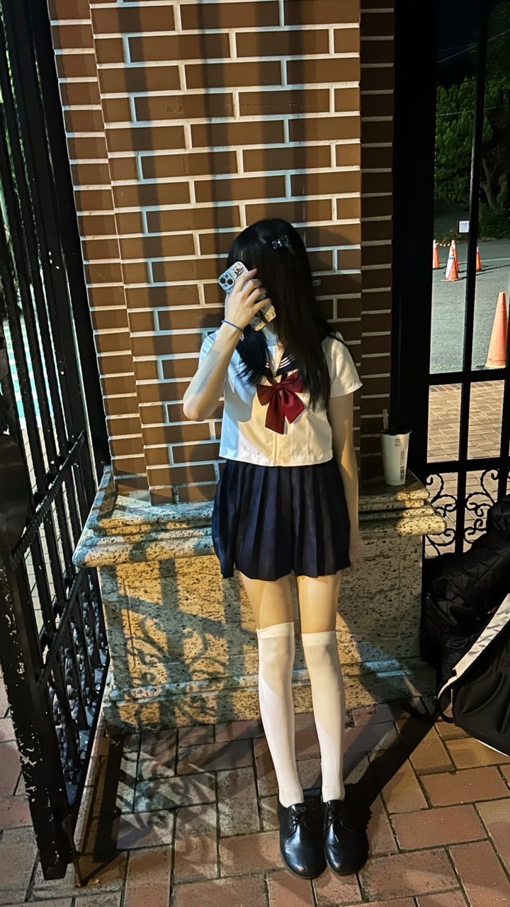 鯊魚教-Tik tok 大頭鯊魚-傳說-群通-鯊魚片前菜館