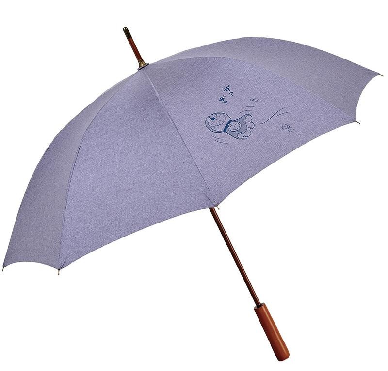 ドラえもんの手」みたいな傘もめちゃかわ。 郵便局に雨の