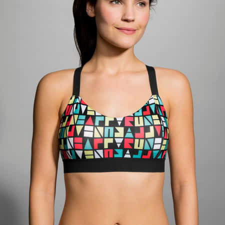 女性化的設計，利用柔滑觸感面料及特殊副料剪裁，塑造時尚及伸展上的靈巧，適合搭配外搭背心，全天候的舒適穿著。